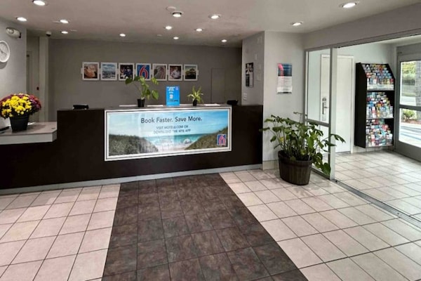 Foto van 2 tweepersoonsbedden | Rookvrij, Keuken - Vakantiehuis in San Diego CA - FloorPlan