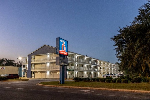 Foto van 1 tweepersoonsbed | rolstoeltoegankelijk | keuken | NSMK - Facilities