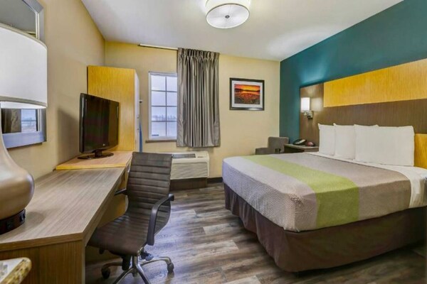 Foto van 1 tweepersoonsbed (queensize) | Niet-roken, Keuken - BedRoom