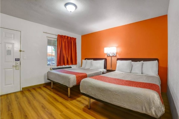 Foto van 2 tweepersoonsbedden | Niet-roken, koelkast - Vakantiehuis in Marysville - Facilities