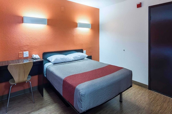 Foto van 1 tweepersoonsbed | Roken toegestaan | Oroville - Vakantiehuis in Oroville - BedRoom