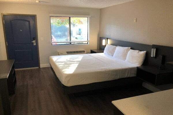 Foto van 1 kingsize bed - 1 queensize bed | Rookvrij - Vakantiehuis in Sacramento CA - Facilities