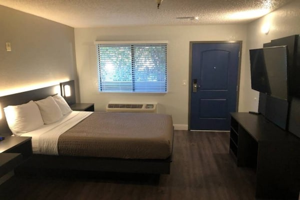 Foto van 1 kingsize bed - 1 queensize bed | Rookvrij - Vakantiehuis in Sacramento CA - Facilities