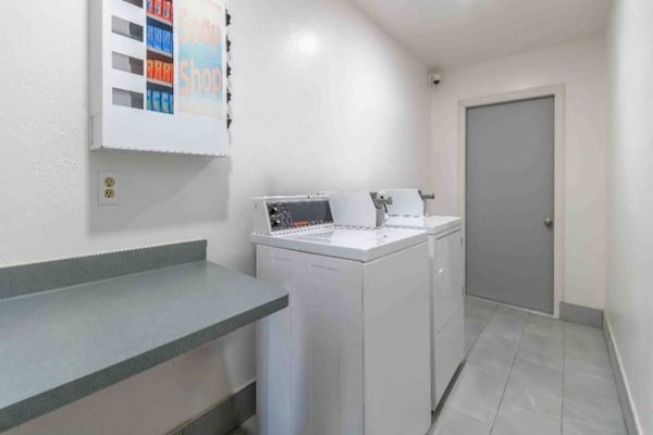 Foto van 2 tweepersoonsbedden (queensize) | Roken toegestaan - Facilities