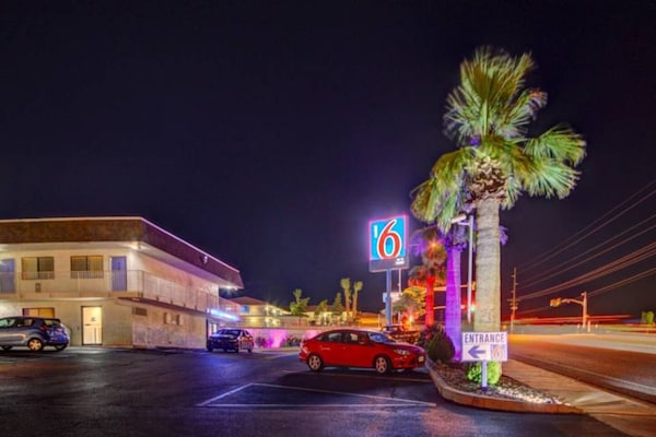 Foto van 2 tweepersoonsbedden | Roken toegestaan - Vakantiehuis in St George UT - ExteriorSummer