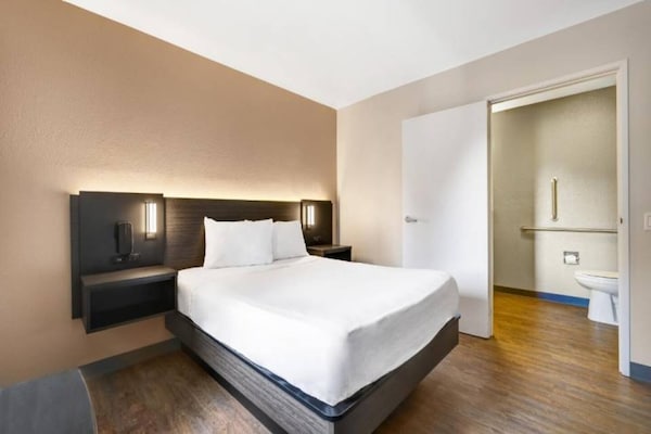 Foto van 1 tweepersoonsbed - 1 eenpersoonsbed | Micfridge, Nsmk - BedRoom