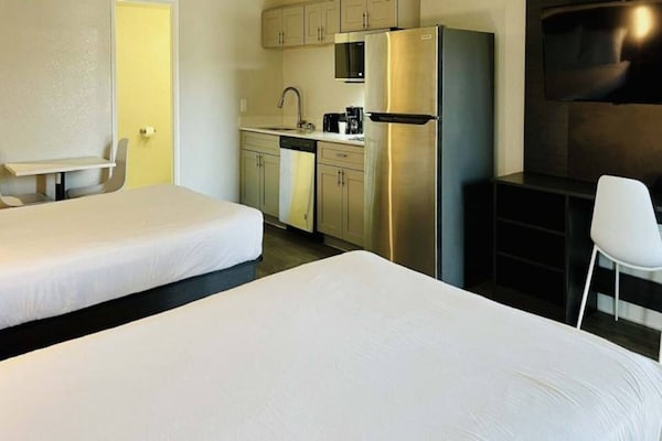 Foto van 2 tweepersoonsbedden | Rookvrij, Keuken - Vakantiehuis in Sierra Vista - BedRoom