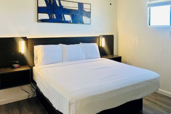 Foto van 1 tweepersoonsbed (queensize) , rookvrij, keuken - Vakantiehuis in Sierra Vista - BedRoom