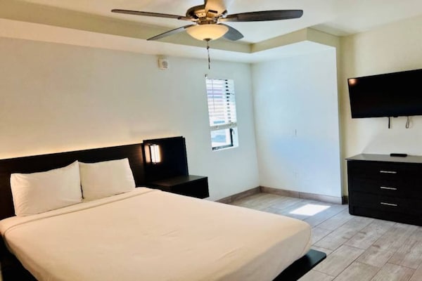 Foto van 1 tweepersoonsbed (queensize) , rookvrij, keuken - Vakantiehuis in Sierra Vista - Facilities