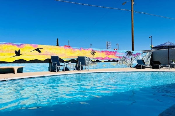 Foto van 1 tweepersoonsbed (queensize) , rookvrij, keuken - Vakantiehuis in Sierra Vista - Pool