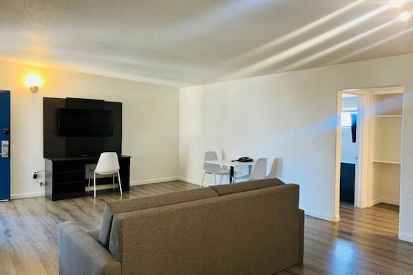 Foto van 2 tweepersoonsbedden, keuken, rookvrij - Vakantiehuis in Sierra Vista - Facilities