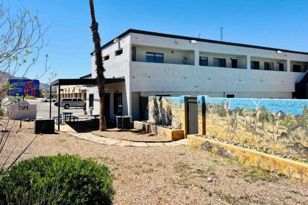 Foto van 2 tweepersoonsbedden, keuken, rookvrij - Vakantiehuis in Sierra Vista - ExteriorSummer