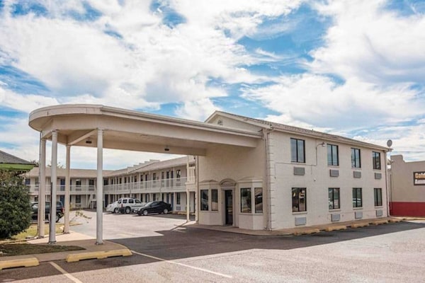 Foto van 2 tweepersoonsbedden | Roken toegestaan - Vakantiehuis in Texarkana TX - ExteriorSummer