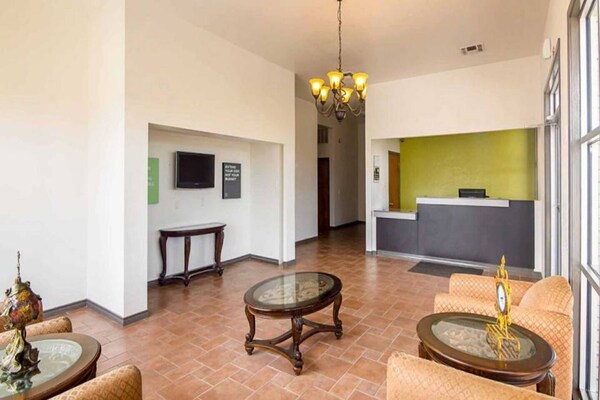 Foto van 2 tweepersoonsbedden (queensize) |, Keuken - Vakantiehuis in Tyler TX - FloorPlan