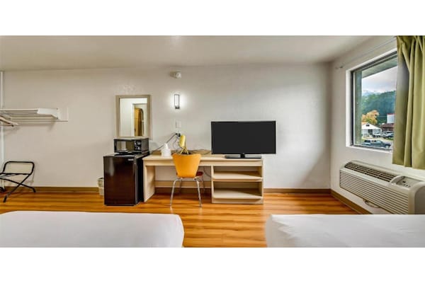 Foto van 2 tweepersoonsbedden | Niet-roken, koelkast - Vakantiehuis in Ogden - BedRoom