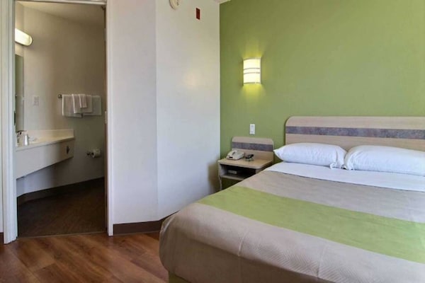 Foto van 1 tweepersoonsbed | Rookvrij - Vakantiehuis in Albuquerque NM - BedRoom