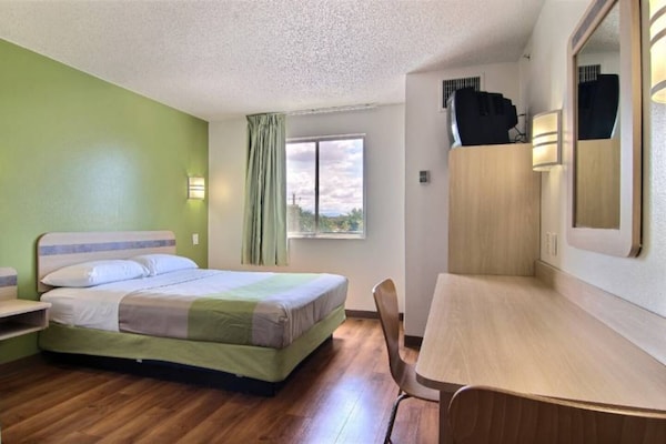 Foto van 1 tweepersoonsbed | Rookvrij - Vakantiehuis in Albuquerque NM - BedRoom