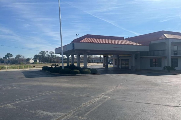 Foto van 2 tweepersoonsbedden | Suite, rookvrij, keuken - Vakantiehuis in Montgomery - ExteriorSummer