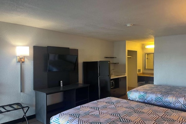 Foto van 2 tweepersoonsbedden | Suite, rookvrij, keuken - Vakantiehuis in Montgomery - BedRoom