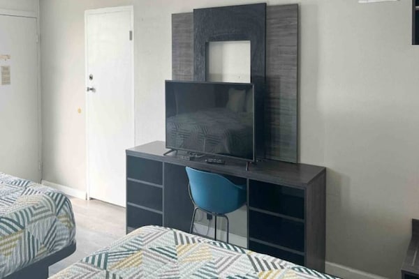Foto van 2 tweepersoonsbedden (queensize) | Roken toegestaan - BedRoom