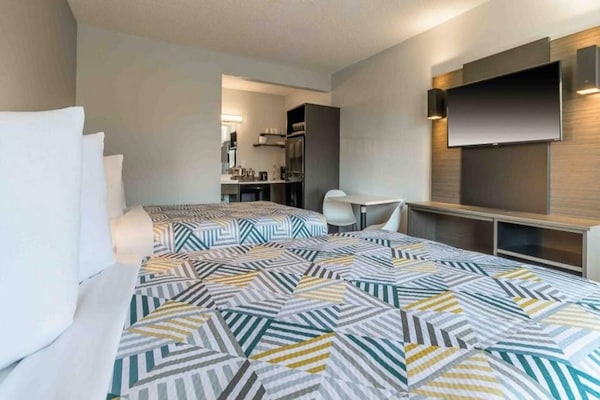 Foto van 2 tweepersoonsbedden | Roken toegestaan, Keuken - Vakantiehuis in Hayward - Facilities