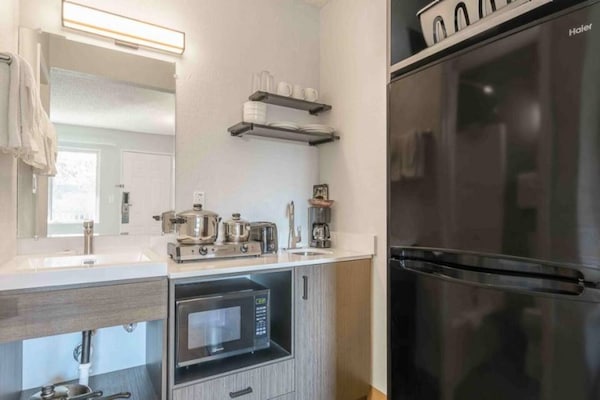 Foto van 1 tweepersoonsbed | Rookvrij, Keuken - Vakantiehuis in Hayward - Kitchen