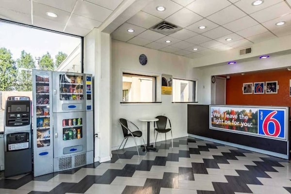 Foto van 2 tweepersoonsbedden | Toegankelijk voor mindervaliden | Badkuip | NSMK - FloorPlan