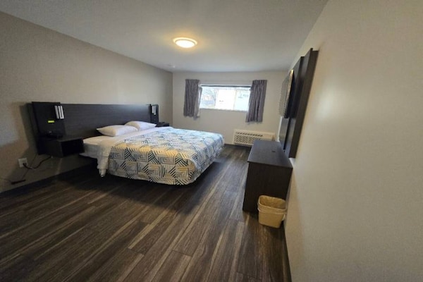Foto van 1 King Bed | Ns | Bubbelbad - Vakantiehuis in East Windsor - BedRoom