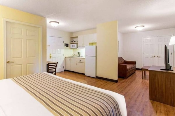 Foto van 1 tweepersoonsbed (queensize) | Niet-roken, koelkast (Micfridge) - Facilities