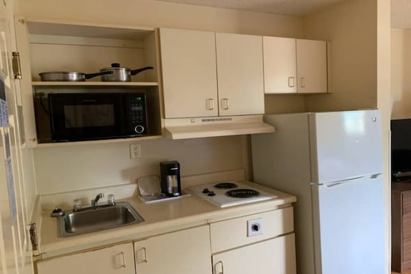 Foto van 1 kingsize bed | Rookvrij, koelkast - Vakantiehuis in Myrtle Beach SC - Facilities