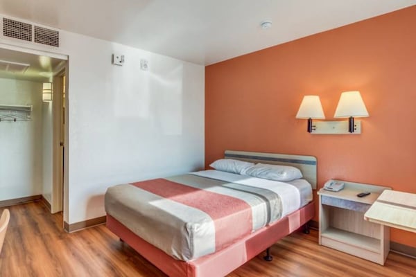 Foto van Tweepersoonsbed (queensize)|Rookvrij|Fort Collins - Vakantiehuis in Fort Collins - BedRoom