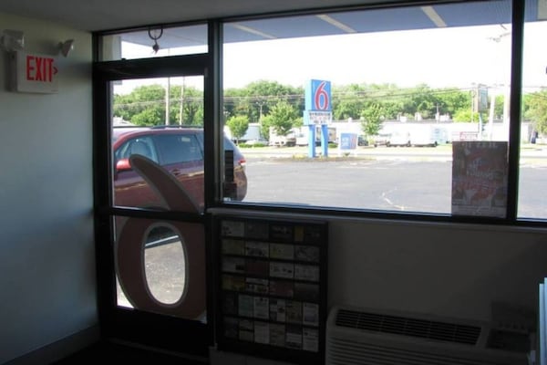 Foto van 2 tweepersoonsbedden | Minikoelkast, rookvrij - Vakantiehuis in Glassboro - Facilities