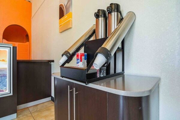 Foto van 2 tweepersoonsbedden (queensize) - Vakantiehuis in Chandler - FloorPlan