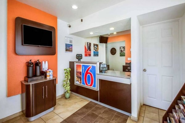 Foto van 2 Volledige Bedden | Micfridge - Vakantiehuis in Youngtown - FloorPlan
