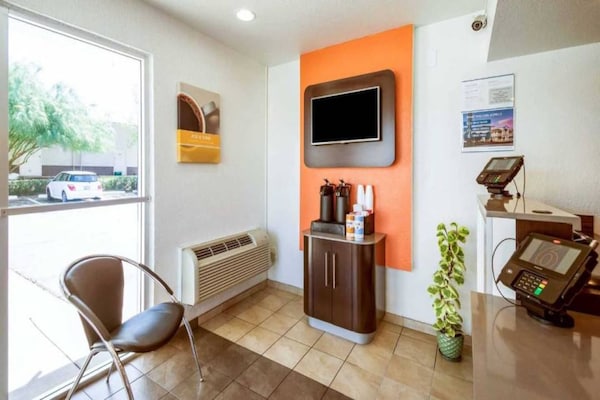 Foto van 1 tweepersoonsbed (Queensize) | Youngtown - Vakantiehuis in Youngtown - Facilities