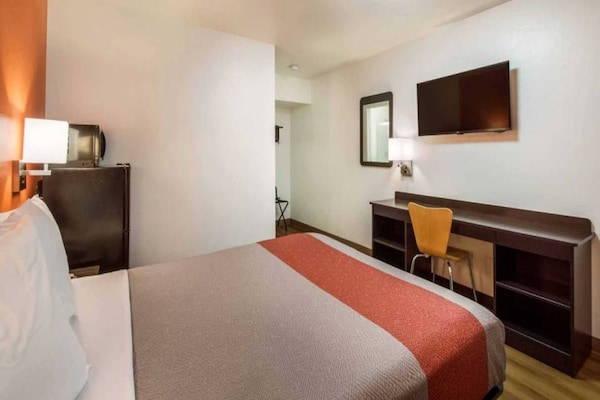 Foto van 1 tweepersoonsbed (Queensize) | Youngtown - Vakantiehuis in Youngtown - BedRoom