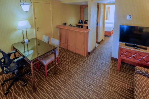 Foto van 2 tweepersoonsbedden | Rookvrij, Keuken - Vakantiehuis in Phoenix - BedRoom