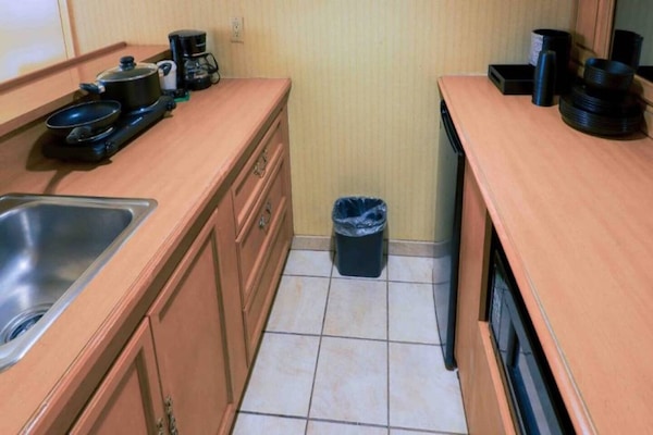 Foto van 2 tweepersoonsbedden | Rookvrij, Keuken - Vakantiehuis in Phoenix - Kitchen