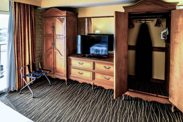 Foto van 2 tweepersoonsbedden | Rookvrij, Keuken - Vakantiehuis in Phoenix - Facilities