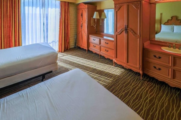 Foto van 2 tweepersoonsbedden | Rookvrij, Keuken - Vakantiehuis in Phoenix - BedRoom