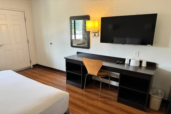 Foto van 1 tweepersoonsbed (Queensize) | Los Angeles - Vakantiehuis in Pomona CA - Facilities