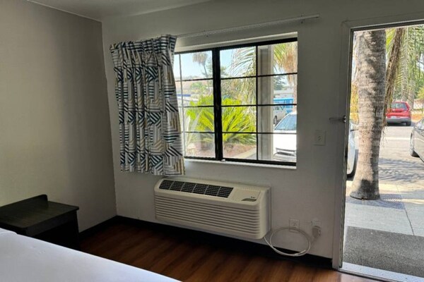 Foto van 2 Queensize bedden | Los Angeles - Vakantiehuis in Pomona CA - Facilities