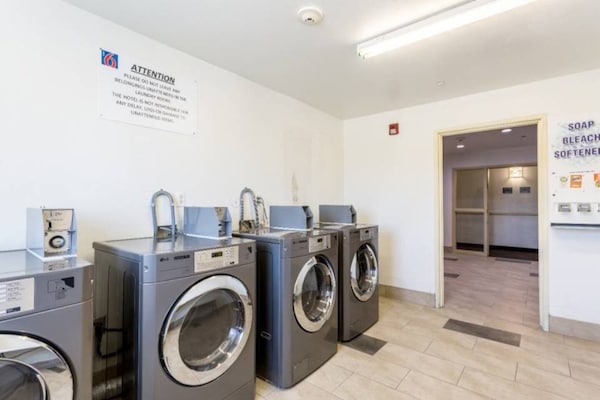 Foto van 2 Queensize Bedden | Ns - Vakantiehuis in Roswell - Facilities