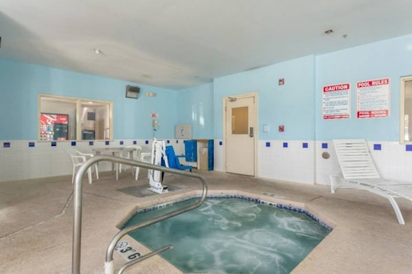 Foto van 2 Queensize Bedden | Ns - Vakantiehuis in Roswell - Pool