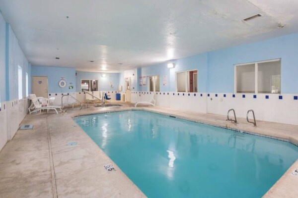 Foto van 2 Queensize Bedden | Ns - Vakantiehuis in Roswell - Pool