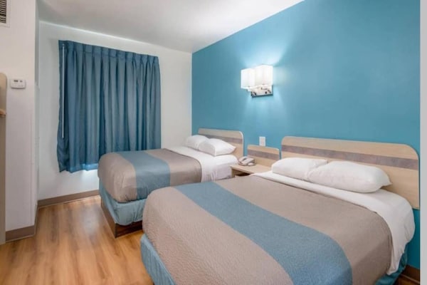 Foto van 2 Volle Bedden | Roken - Vakantiehuis in Roswell - BedRoom