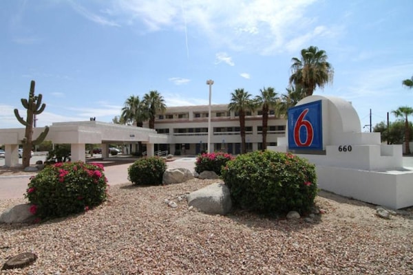 Foto van 2 tweepersoonsbedden | Roken toegestaan - Vakantiehuis in Palm Springs - Facilities