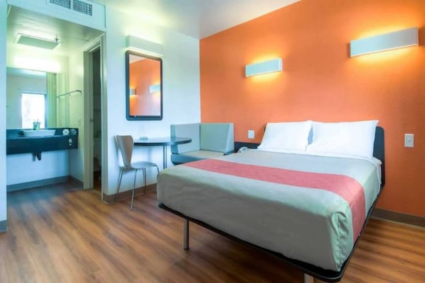 Foto van 1 tweepersoonsbed (Queensize) | Palm Springs, Californië - BedRoom