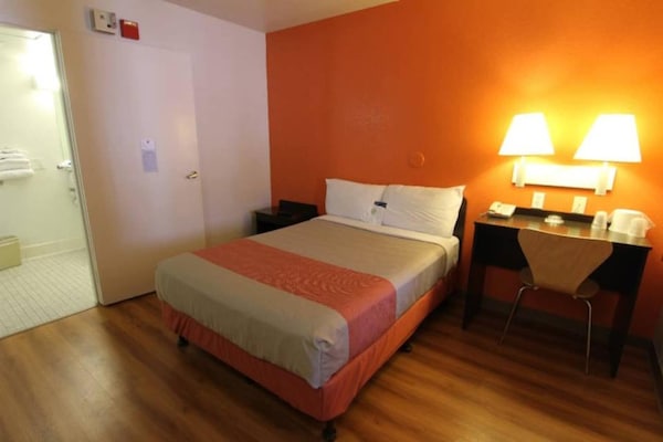 Foto van 1 tweepersoonsbed (Queensize) | Palm Springs, Californië - Facilities