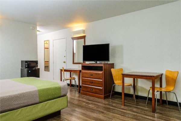 Foto van 1 kingsize bed | Rookvrij, Keuken - Vakantiehuis in OAKDALE - Facilities